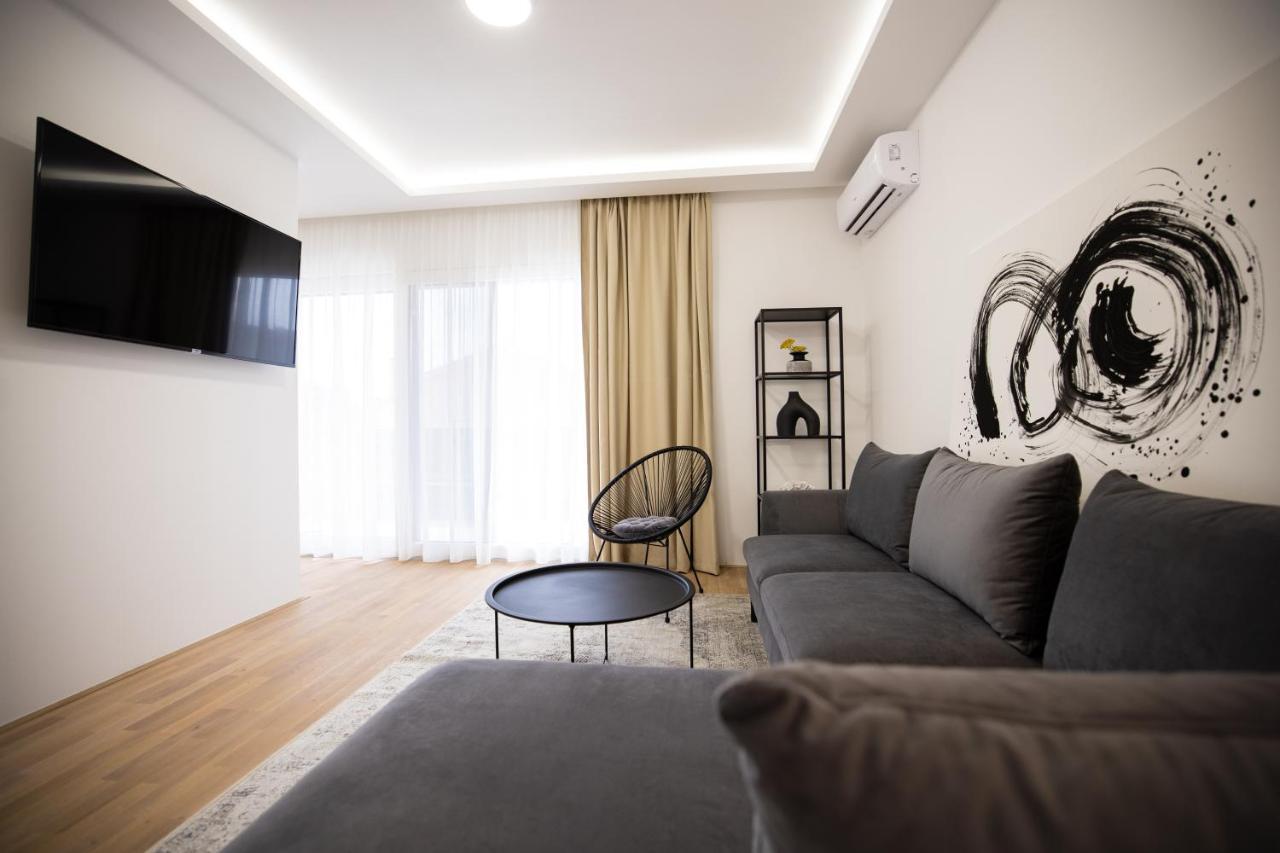 Olive Apartment *